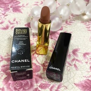 Chanel Rouge Allure Velvet Lipstick - BEIGE RUGISSANT 227